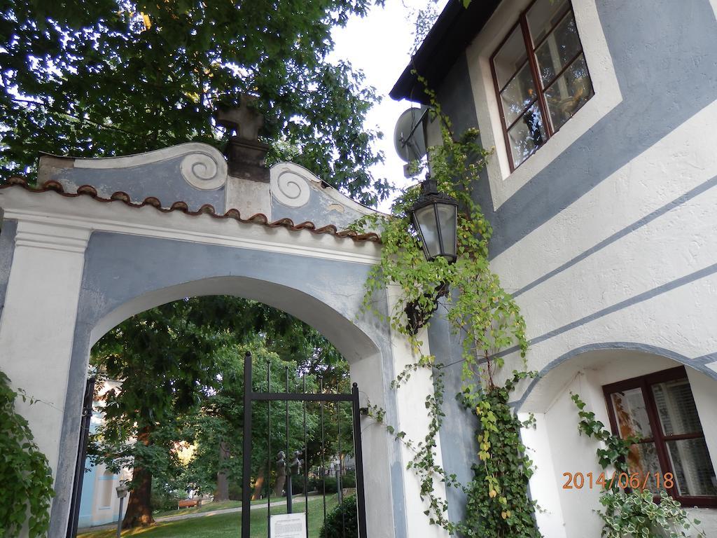 Český Krumlov Pension U Kaplicky מראה חיצוני תמונה